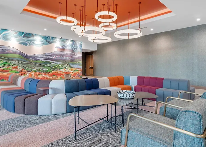 Cambria Hotel Austin Downtown